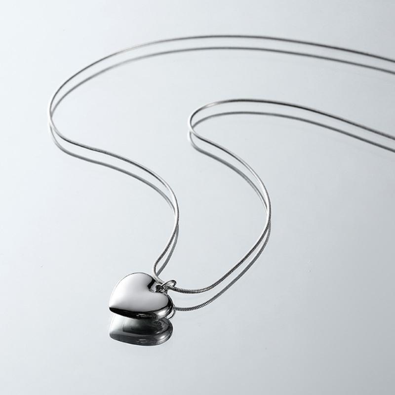 Hjärthänge Halsband Flickhjärta Hängen Halsband Kärlekshänge Halsband Kärlekshalsband Titanstål Material Smycken