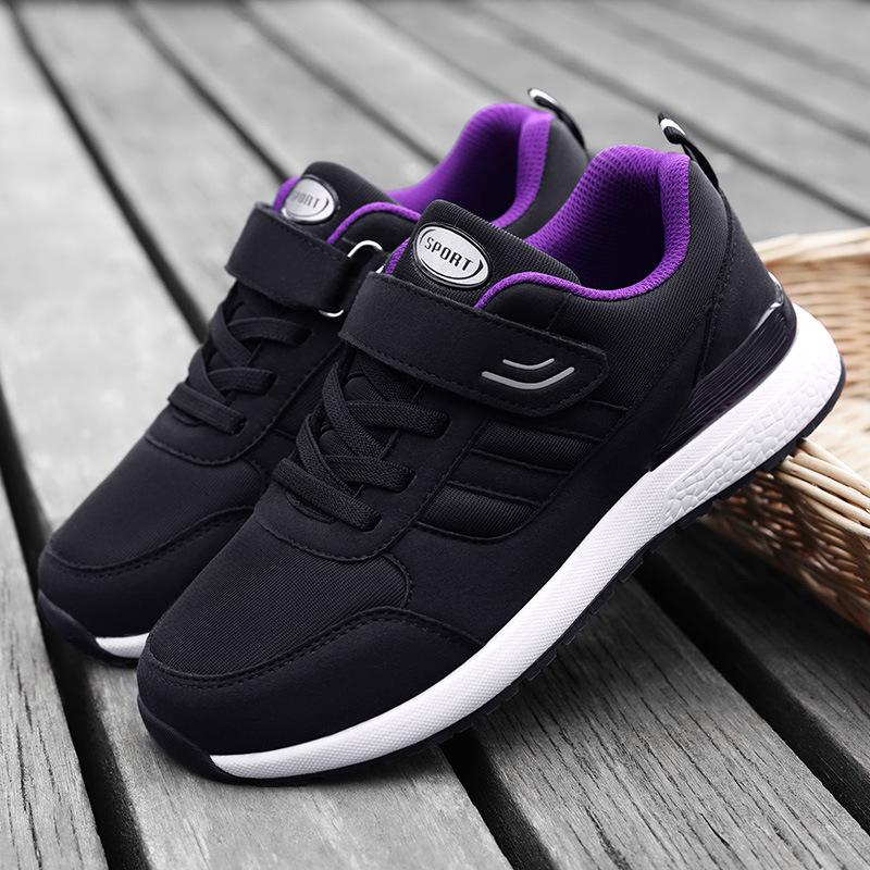 

Модные весенние фиолетовые вязаные кроссовки женские слипоны обувь для мамы мягкая подошва обувь для пожилых кроссовки для среднего возраста и пожилых обувь для ходьбы 35 чёрный