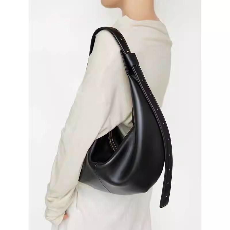 

2026 New Women s Black Crescent Bag High Quality PU Leather Minimalist Underarm Shoulder Crossbody Dumpling Bag for Daily Use чорний