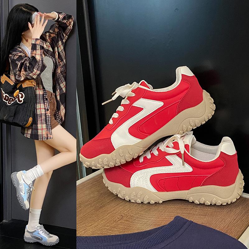 Korean version of versatile comfortable lace-up German training shoes women's 2025 spring and autumn new retro fashion color matching casual sports