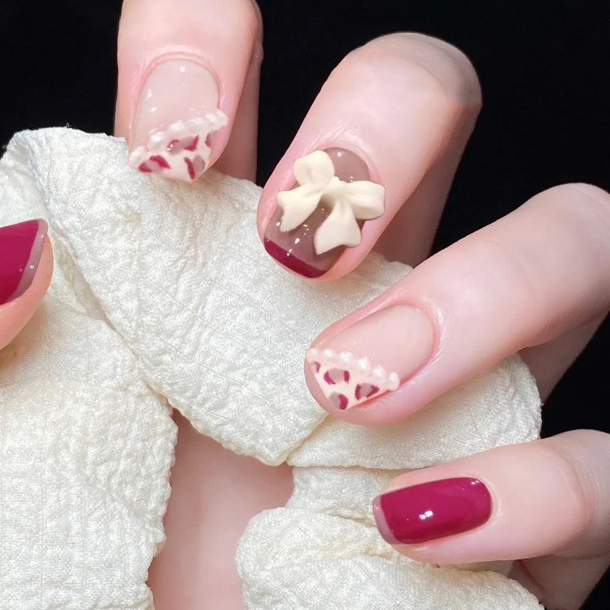

Cream Powder Leopard Print Pearl Nail Art Stickers - Removable, Wearable Nail Pieces
