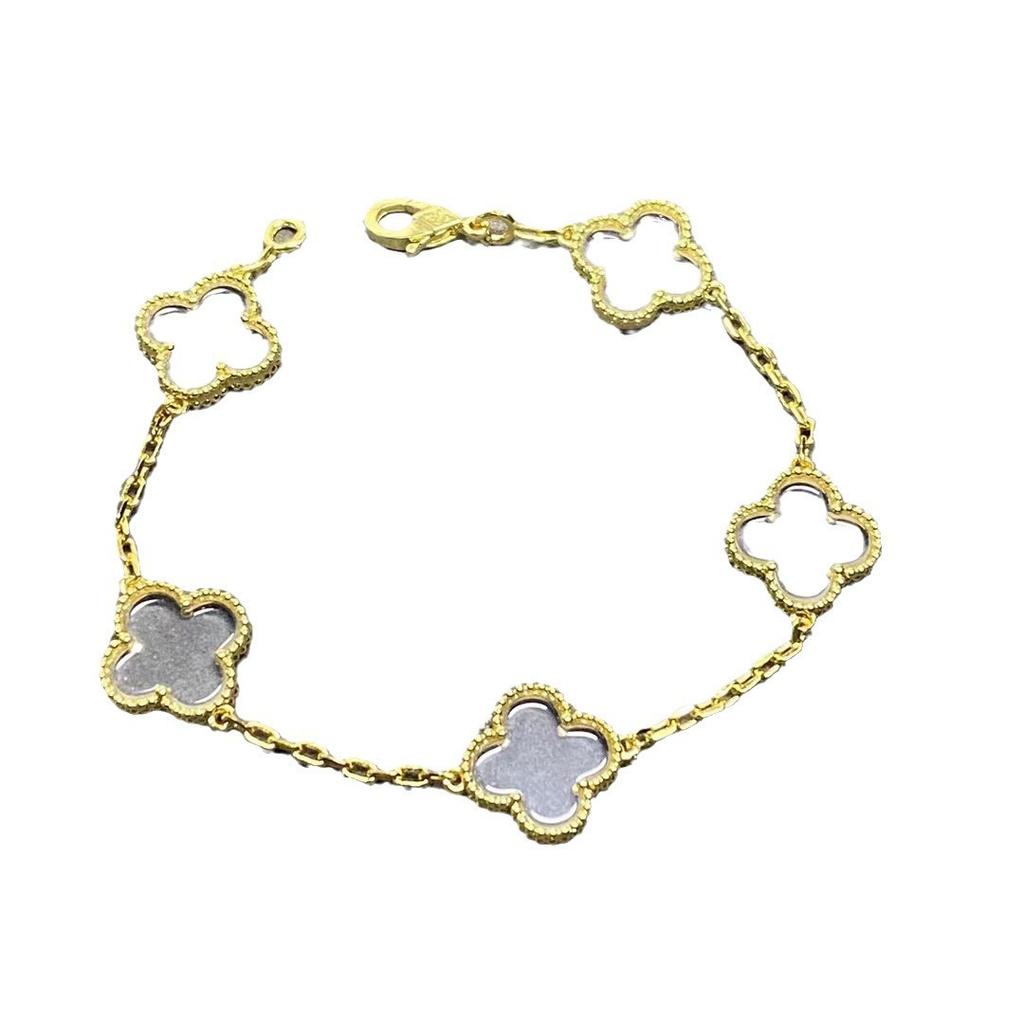 New Stylish Four-leaf Clover Five-flower Bracelet for Women Made with Natural White Mother-of-pearl Red Carnelian and Black Agate