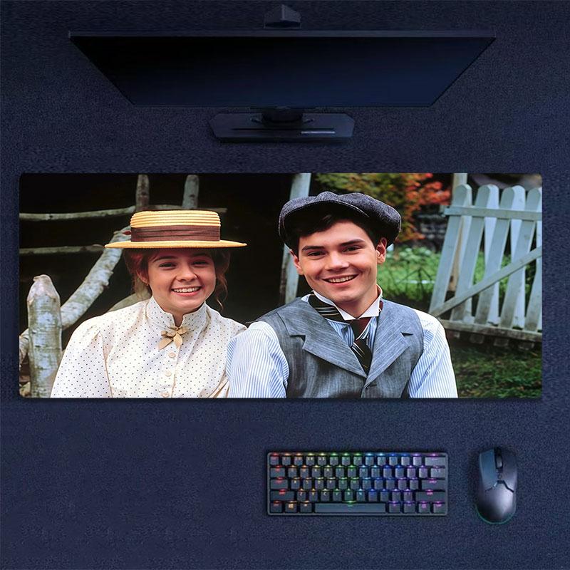 Anne of Green Gables Mouse Pad, Large Gaming Desk Mat, Non-slip XXL Mousepad for Laptop & Tablet, Mini PC Playmat with Stitched Edges