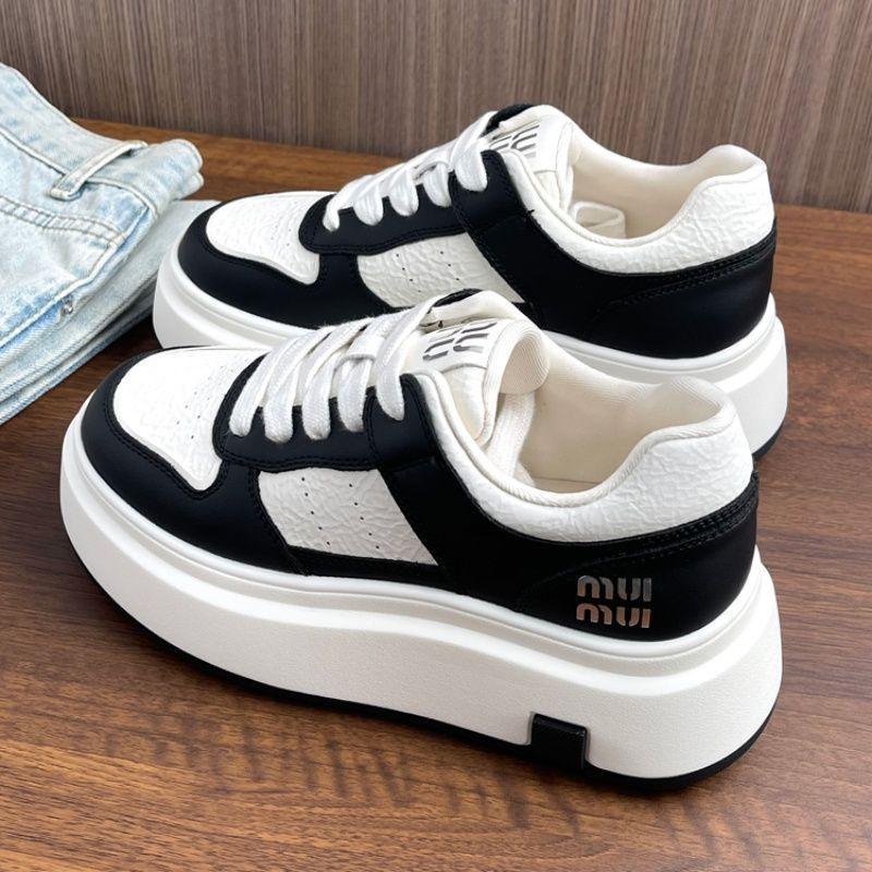 Platform women's autumn new comfortable and versatile sports casual shoes increase the height of women's shoes college style