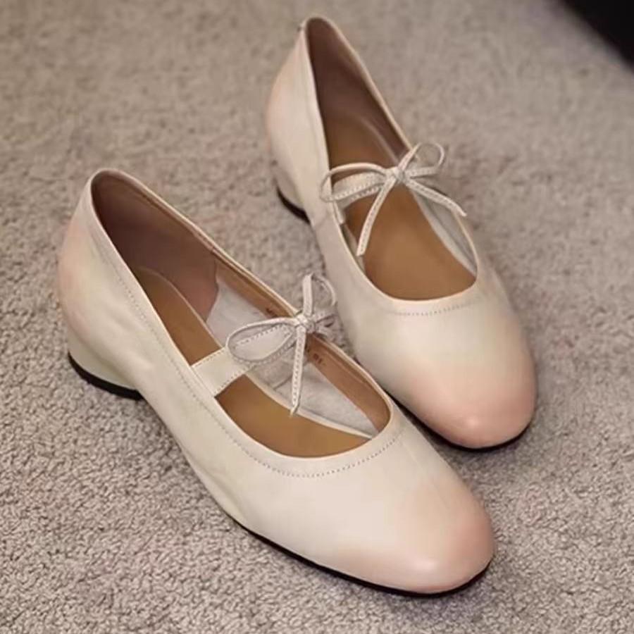 

Super soft lambskin~ Retro French single shoes women s medium thick heel bow light mouth beautiful not tired Mary Jane shoes 40