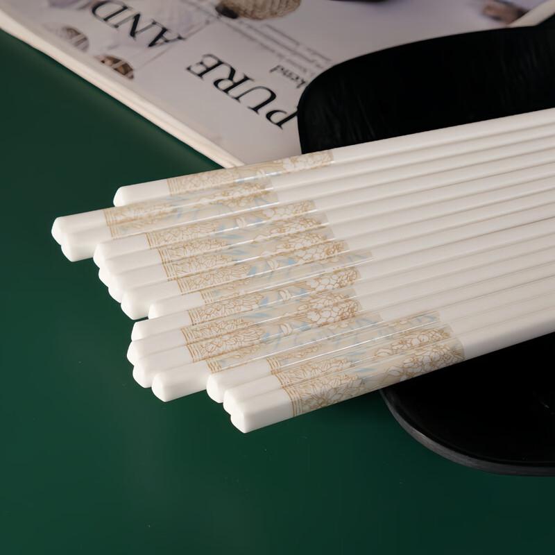 Ru Han Time Walk Ceramic Chopsticks