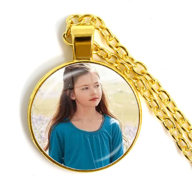 Nieuwe Twilight Film Bella Edward Jacob Renesmee Karakter Glazen Cabochon Hanger Ketting Handgemaakte Sieraden Kettingen