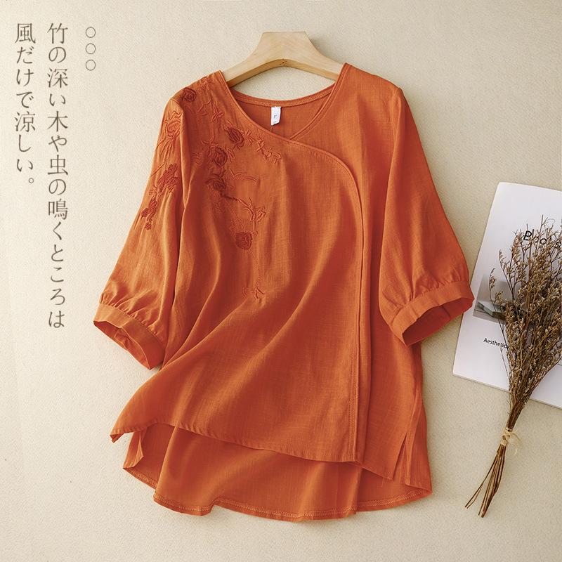 New Summer Style 700-quarter Sleeve Embroidered Shirt for Women's Literary Retro Loose Embroidered Cotton and Linen Top