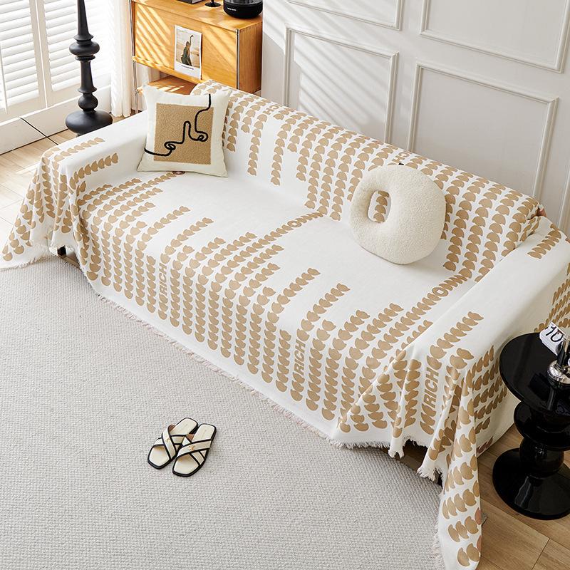 Chenille Love Stripe Sofa Towel Universal for All Seasons One-piece Type Sofa Towel Home Living Room Sofa Blanket Cloth Towel
