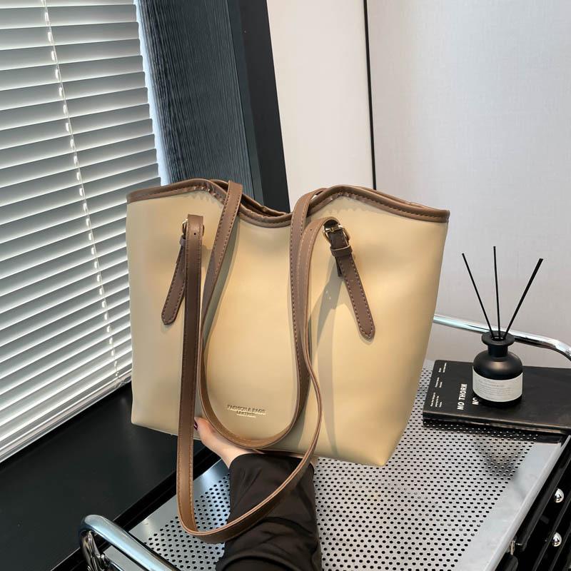 New Spring Large-capacity Handbag Women's 2025 College Student Shoulder Bag Women's Portable Commuter Tote Bag Women