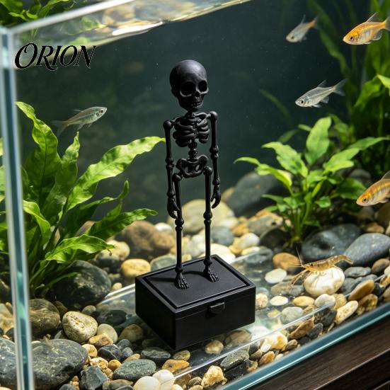 Atmospheric Underwater Decoration Dancing Skeleton Aquarium Bubbler with Movable Joints for Halloween Fish Tank Decorations, Creative Gift Keepers Air