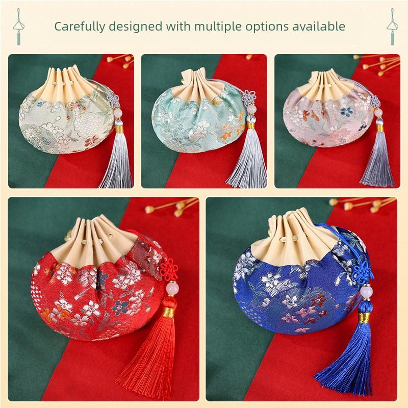 Dragon Boat Festival Incense Bag, Mugwort Leaf Incense Bag, Mosquito-Repelling Incense Bag, Ancient Style Embroidery Gift, Portable Decorative Pendant