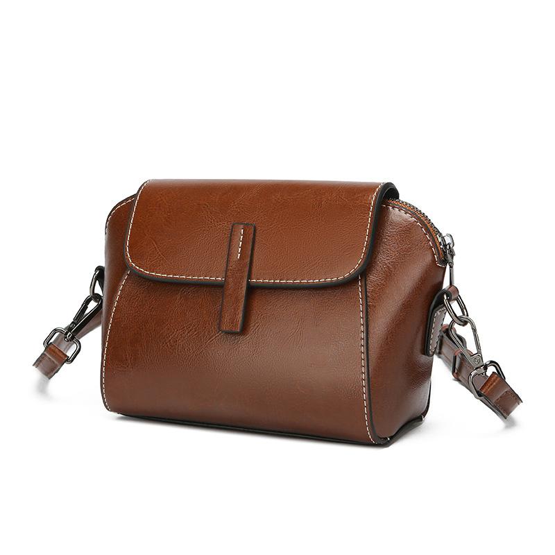 Geantă Crossbody din Piele Cerată pentru Femei - Geantă de Umăr Minimalistă Unică cu Textură Premium, Stil Versatil pentru Ținute Casual de Primăvară Vară