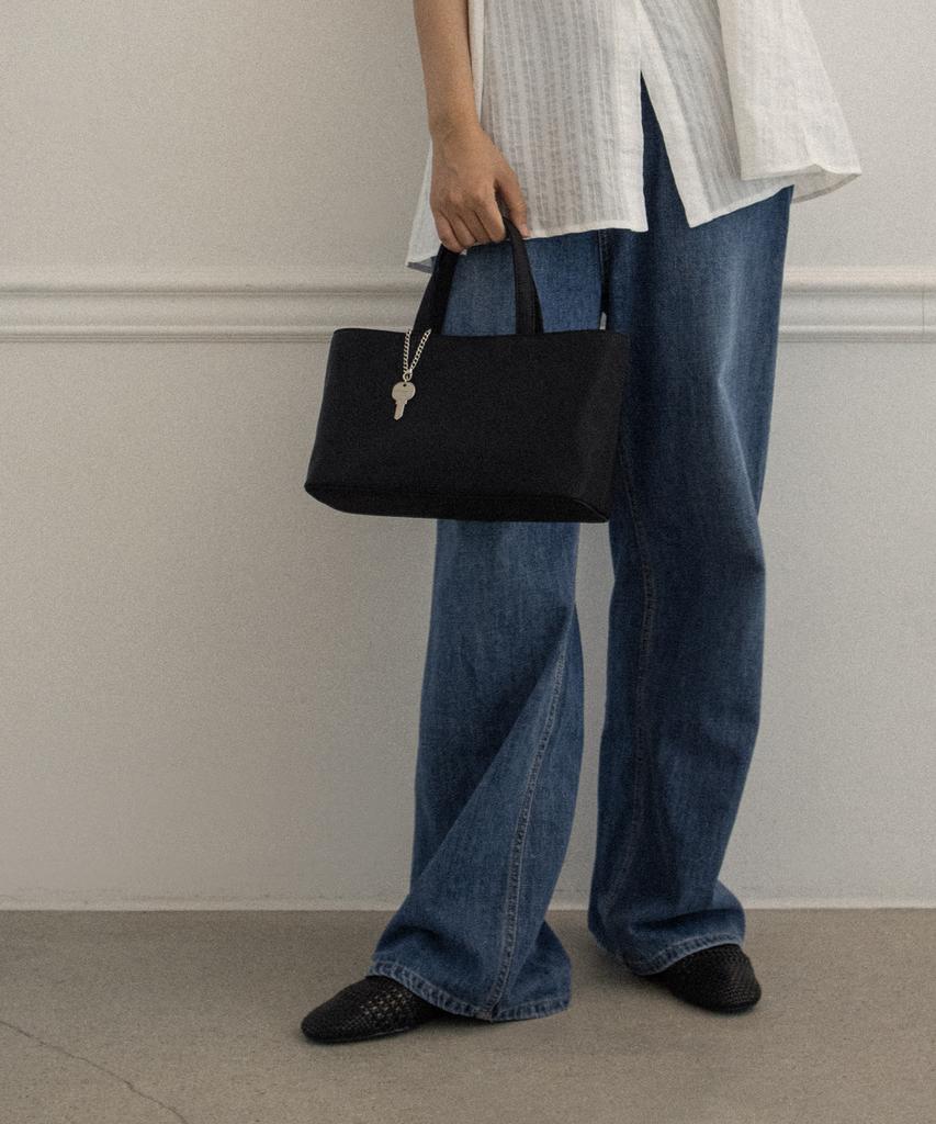 Kabinetment Poje Tote Bag Nylon_2Colors