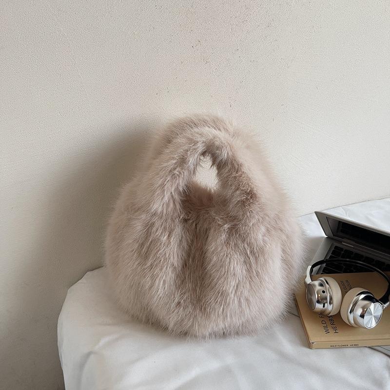 Plush Bag Women's Large-capacity Autumn New Casual Shoulder Handbag High-value Fluffy Dumpling Bag