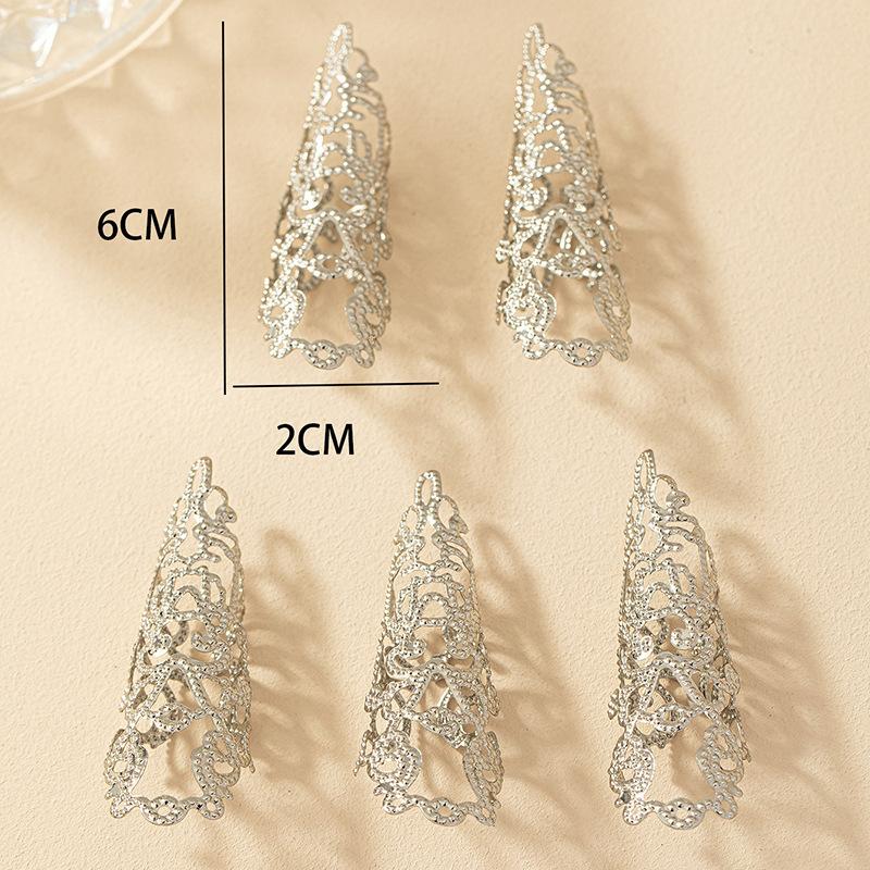 Neuer Modetrend Fingerset weibliche Persönlichkeit Design Sinn für hohles Muster Nägel