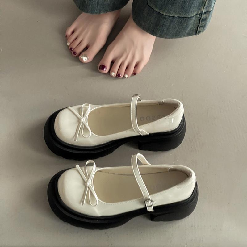Buckle versatile thick heel high heel small leather shoes women's summer fashion beautiful with skirt gentle Mary Jane single shoes
