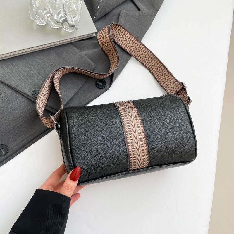 Retro small square bag female solid color shoulder pillow bag easy mage simple messenger women's bag