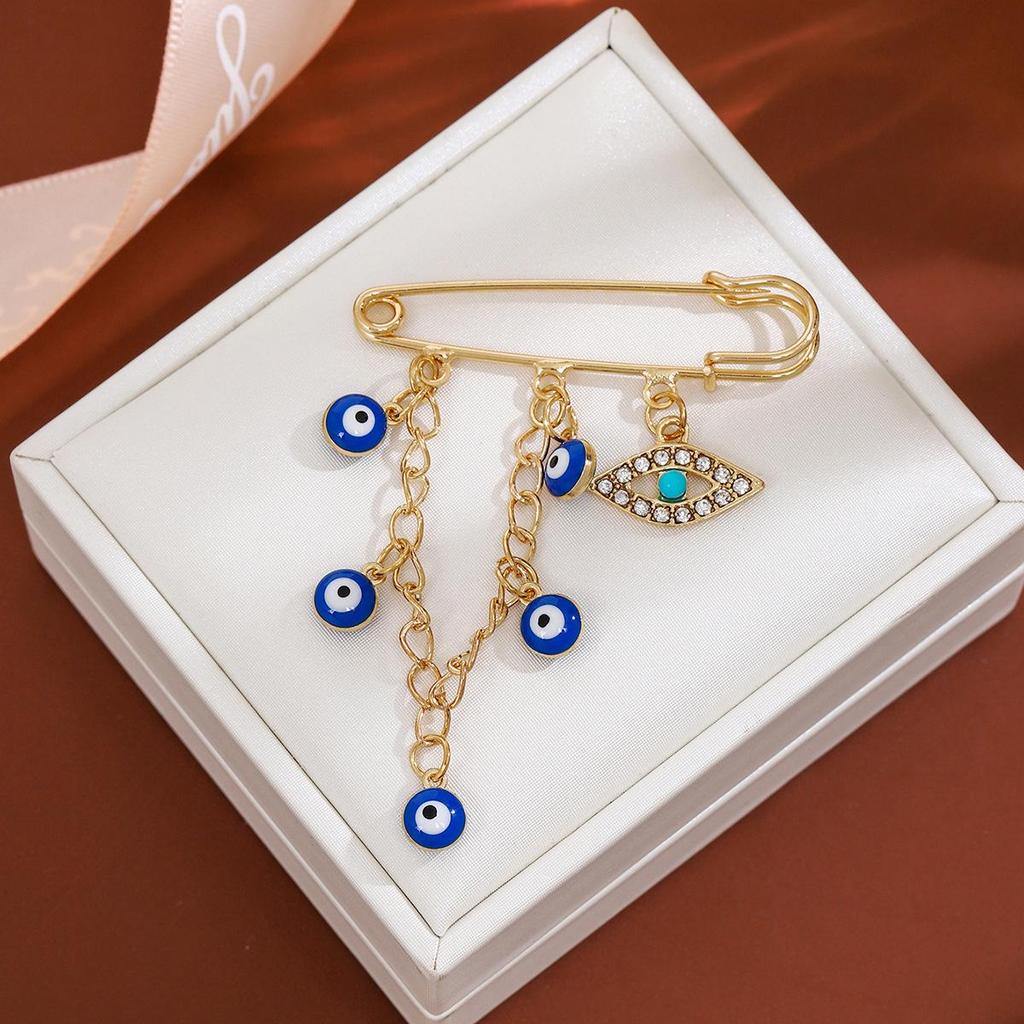 Creative Rhinestone Devil's Eye Tassel Brooch: Women's High-End Blue-Eyes Sweater Pin