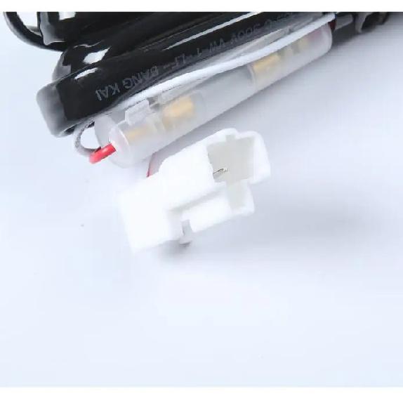 For Toyota Rav4   5th Led Car Tail Light Trunk Light Tailgate Lamp Suitcase Light