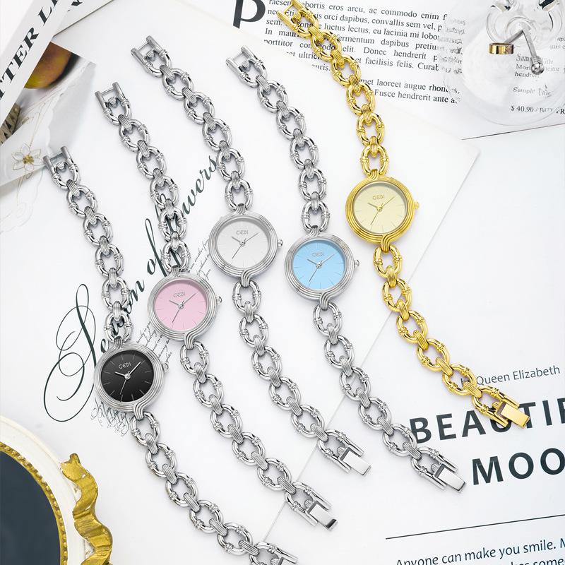 Elegant Bracelet Watch Women'S Fashion Niche High-End Denim Chain Women'S Watch Small And Exquisite Watch