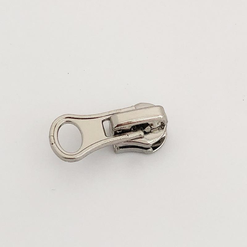 Universal Metal Zipper Puller for Duvet Covers, Backpacks, and Jackets