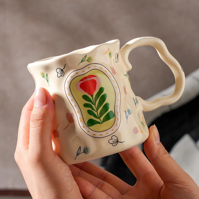 Creative Hand-squeezed Light Luxury High-end Coffee Cup Retro Niche Design Mug Home Office Ceramic Cup