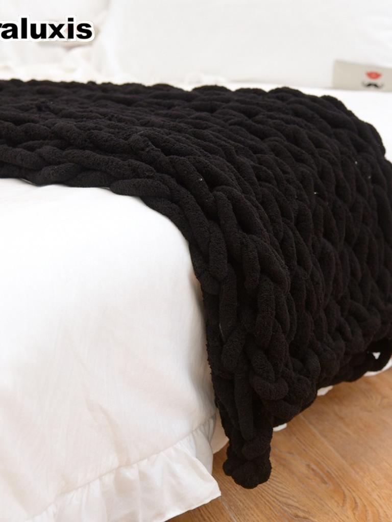Chunky Knit Wool Blanket - Perfect for Sherpa Blankets