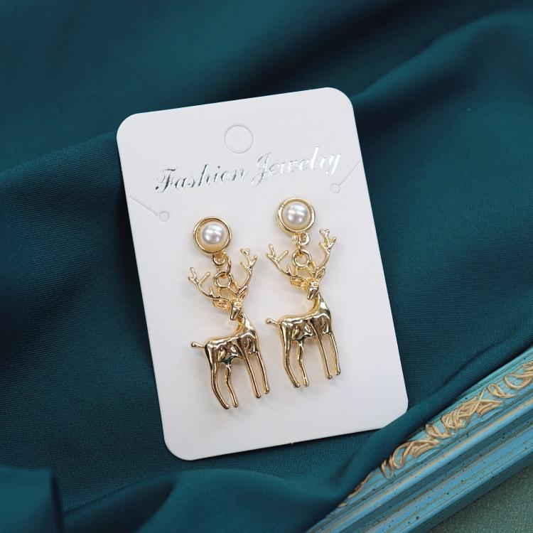 National Style Celebrity Light Luxury Pearl Stud Earrings Women's Versatile Retro Long Fringed Earrings Baroque Temperament Elegant Earrings
