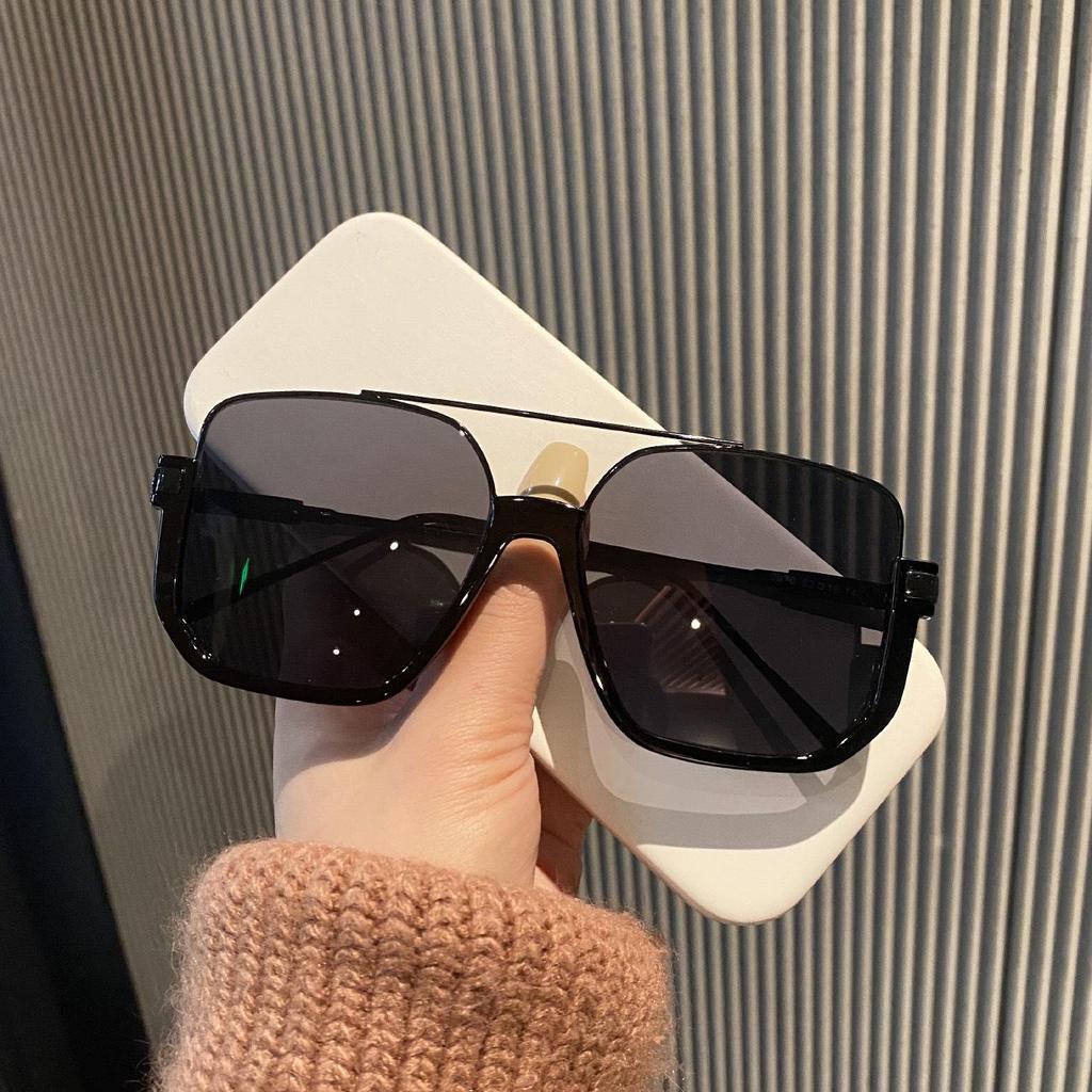 2023 Korean Style Retro Large Frame Double Bridge UV Protection Sunglasses for Driving.