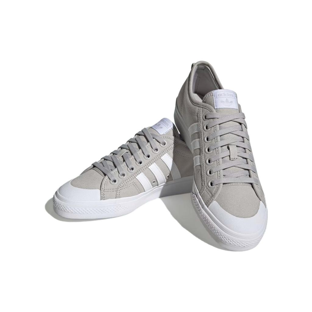 Adidas Originals Nizza Comfortable Versatile Classic Shock Absorbing Durable Low-Top Skate Shoes Unisex Skate Shoes Gray HQ8526