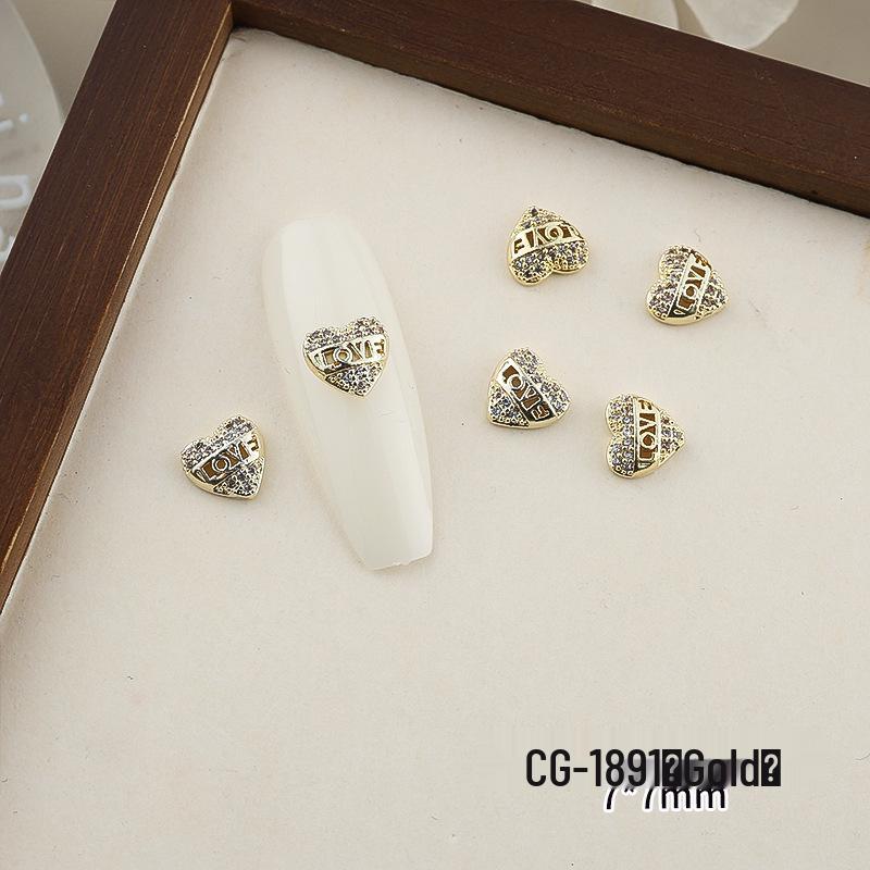 Luxurious Zircon Four-Leaf Clover Nail Art: White K Gold Heart Accessories