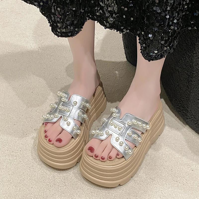 Mode 8CM Sommer Casual High Platform Sandalen Damen Mode Schwarz Hausschuhe Dicke Sohle Perle Sandalen Frau Klobige Strandschuhe Mujer
