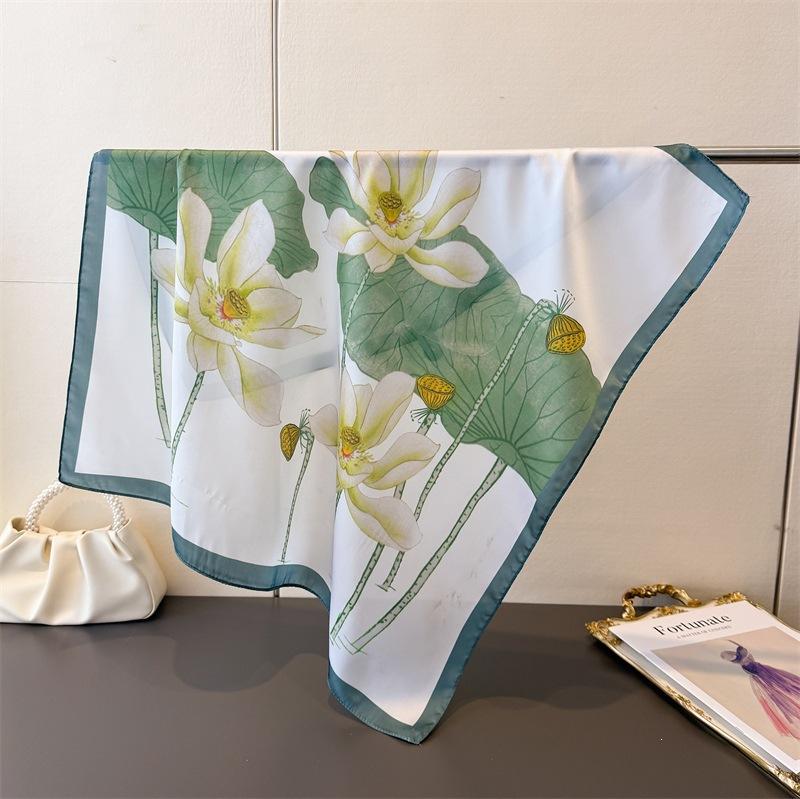 Retro Magnolia Flower Small Scarf with High-end Feeling Printed Silk Shawl Kerchief Neckerchief Scarf Headscarf Shawl