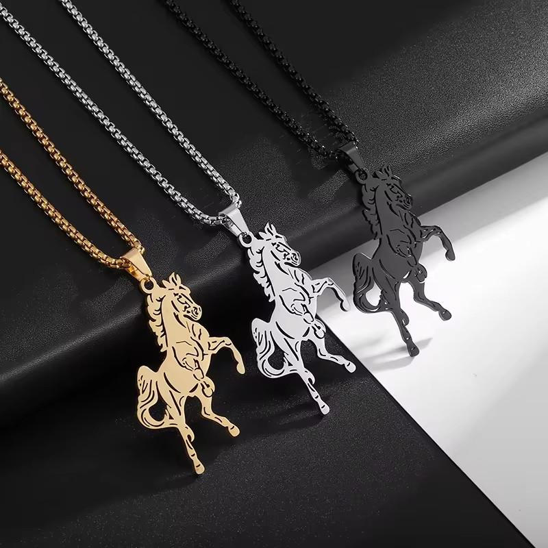 Stainless Steel Hollow Hip Hop Animal Horse Sweater Chain Men and Women Necklace Personalized Gold Pendant Ornaments