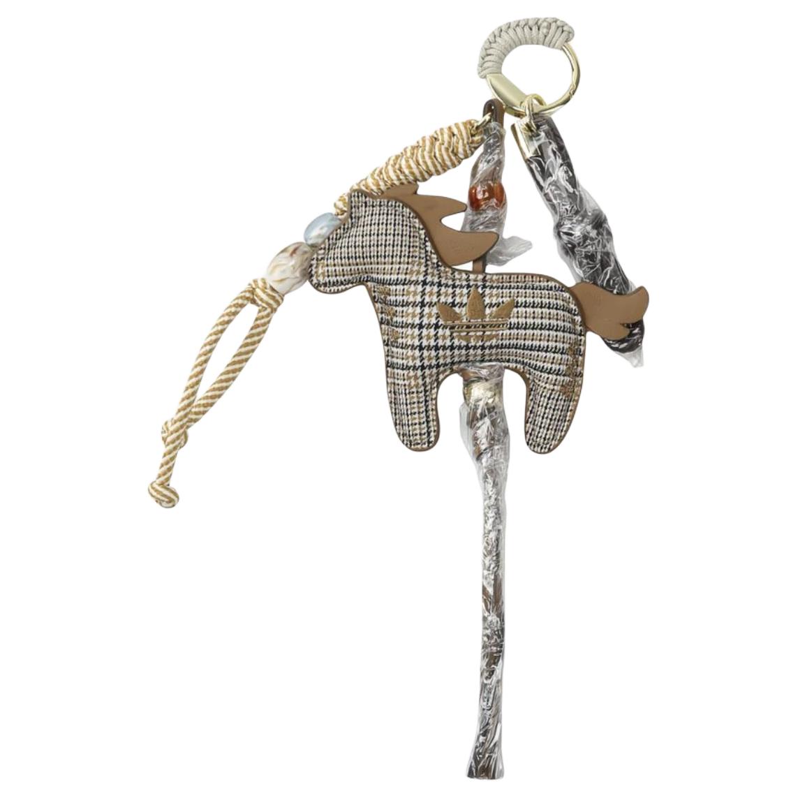 

Adidas Originals Charms Unisex Light Beige/Dark Brown KW1286