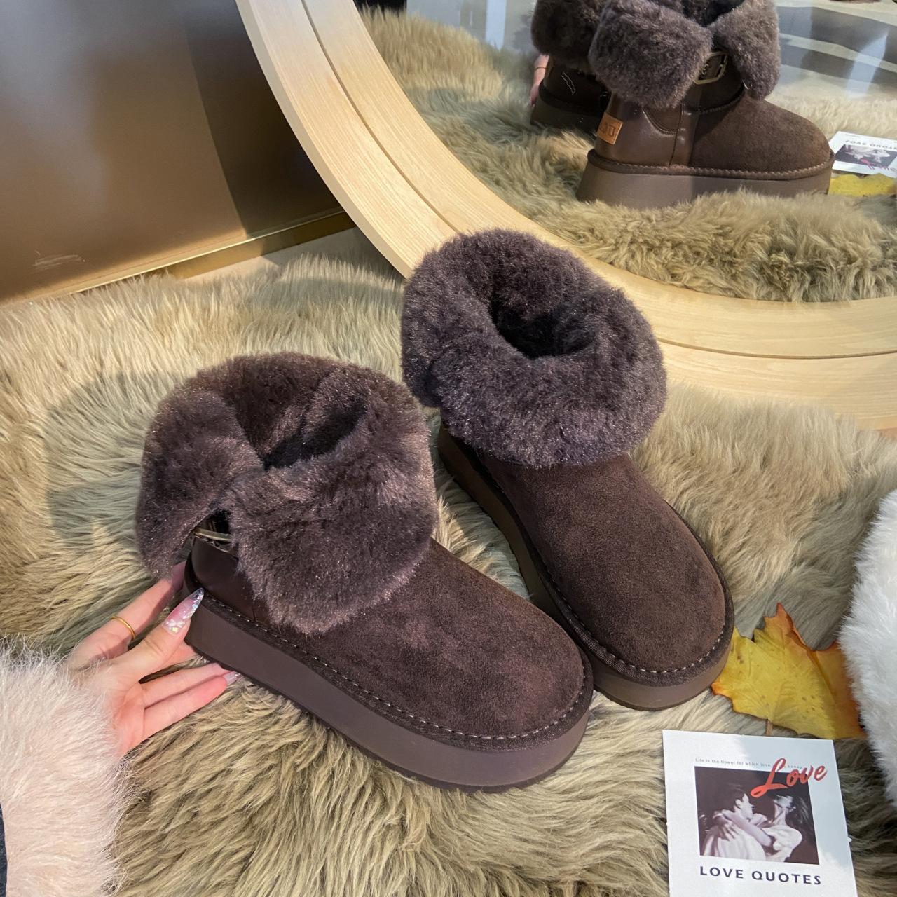 

Snow boots women s new winter velvet thickened women s shoes thick sole heightened cotton shoes tide 40 коричневий