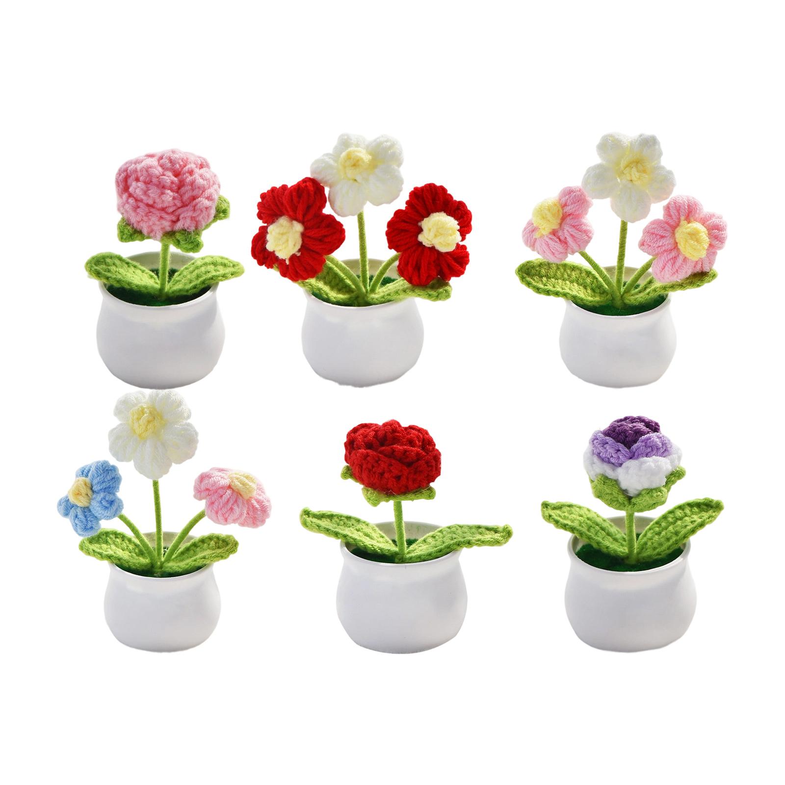 Premium Yarn Knitted Roses Decorative Set Safe Nontoxic Room Ornament Handmade Crochet Roses Wedding Centerpieces