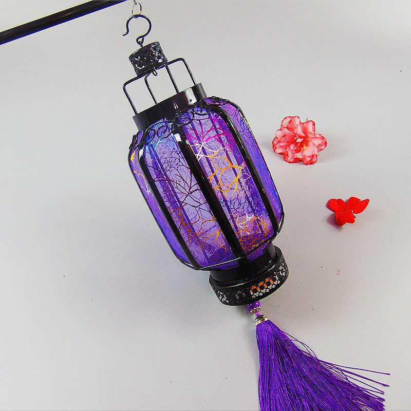Hanfu Style Antique Handheld Lantern - Iron Art, Luminous Palace Lantern, Chinese Style Photography Prop, Flower Design