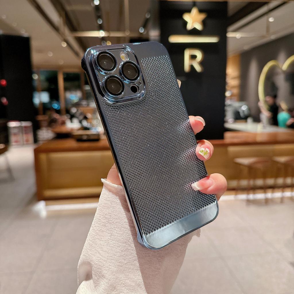 Electroplated Borderless Heat Dissipation Mobile Phone Case Is Suitable for Apple 15PROMAX Trend 14 Mesh 13 Hard Case 15 Fine Holes