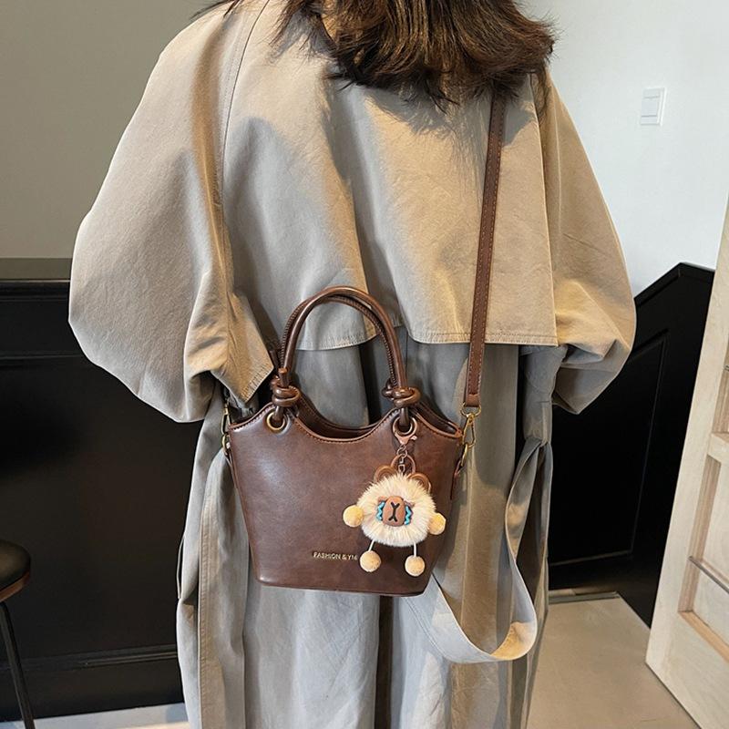 Bucket Bag New Autumn and Winter Genuine Leather Crossbody Women's Bag High-end Vegetable Basket Shoulder Bag