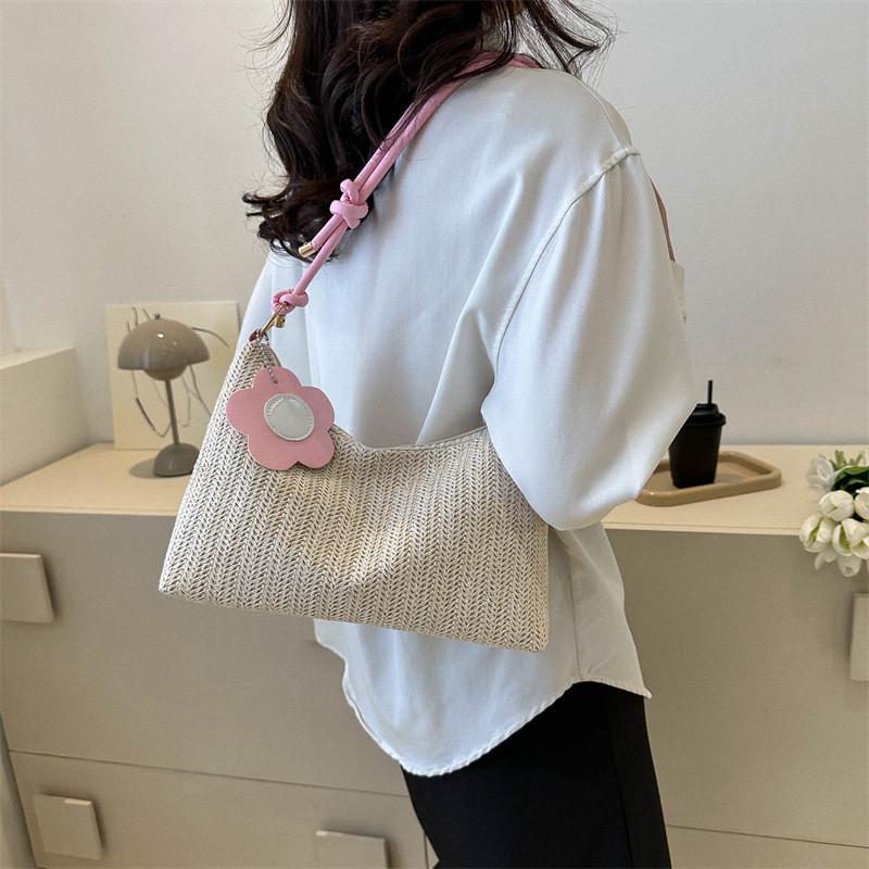 Versatile Woven Tote Bag For Women Modern Casual Shoulder Bag In Elegant Colors