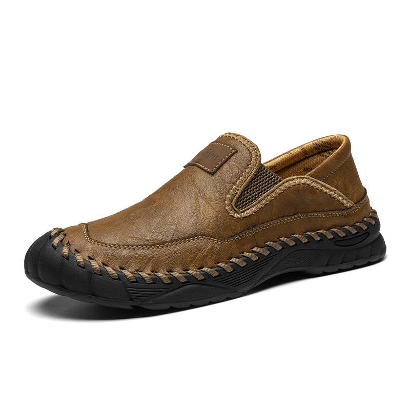Fashion 2025 Hot Sale Outdoor Walking Shoes New Handmade Leather Men Shoes Casual Comfortable Men Loafers Slip On Leather Shoe Men Flats