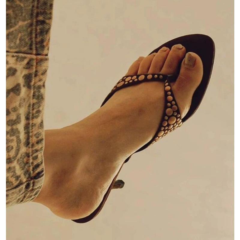 Fashion New Black Rivets Studded High Heel Sandalen Women Summer Flip Flop Sandals Sexy Thin Heels Shoes Designer Slippers