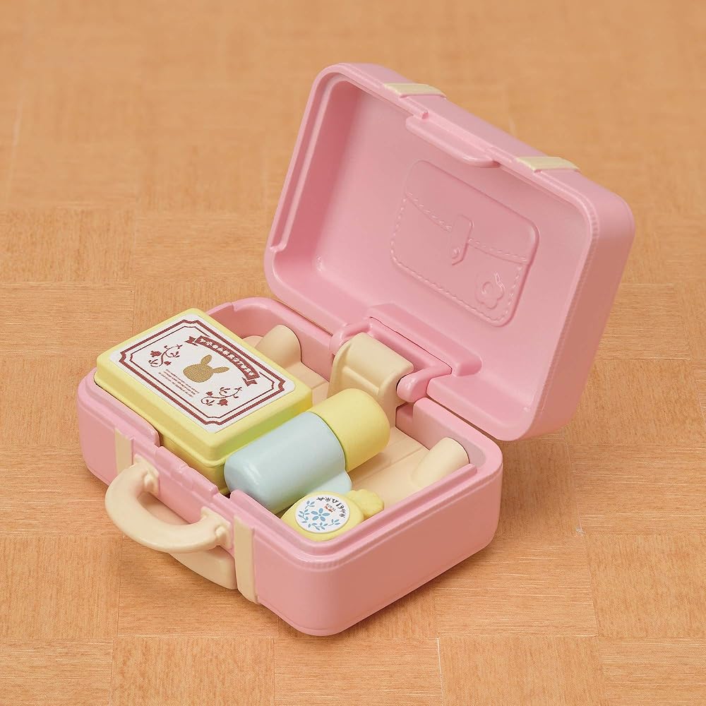 Sylvanian Families DF-19 Travel Set with White Rabbit Mother, Dollhouse Furniture, 3 Years and Up Toy