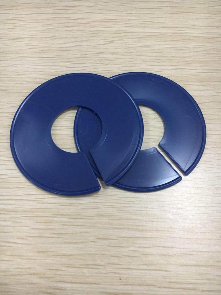 Colorful Plastic Clothing Size Divider Rings - Round Separators for Organizing Clothes