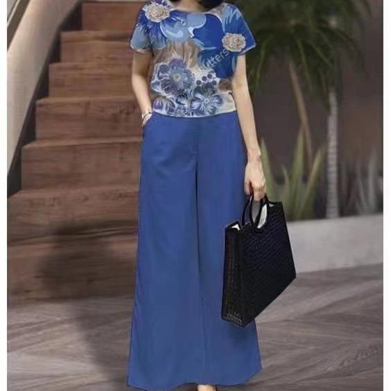 Women's Summer Fashion 2023: Solid Color Loose Two-Piece Set with Short-Sleeve Top and Printed Trousers (Plus Size Available)