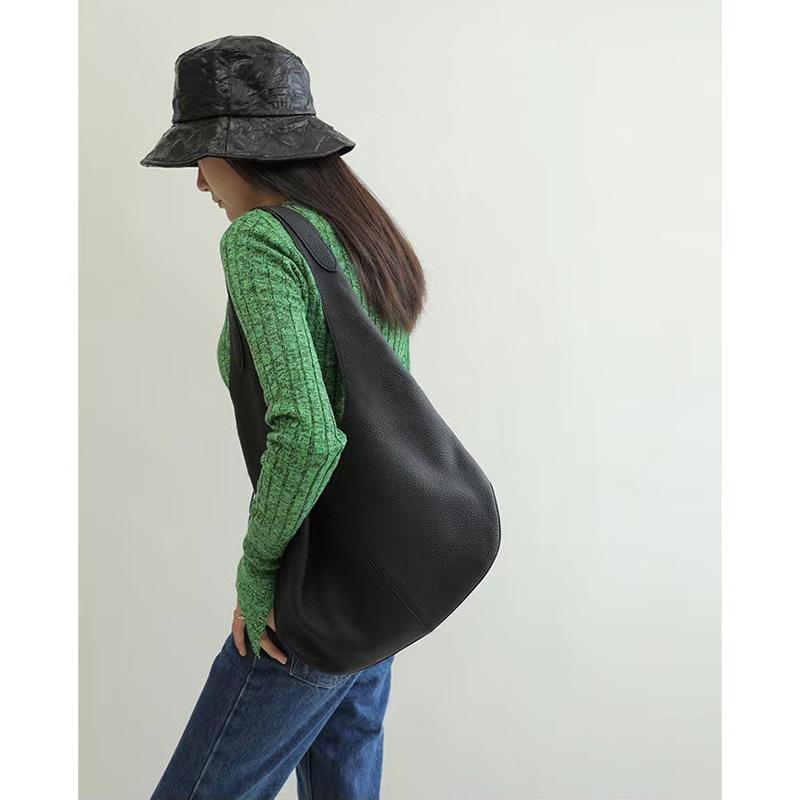 Большая вместительная мягкая кожаная большая сумка для отдыха — фото 5