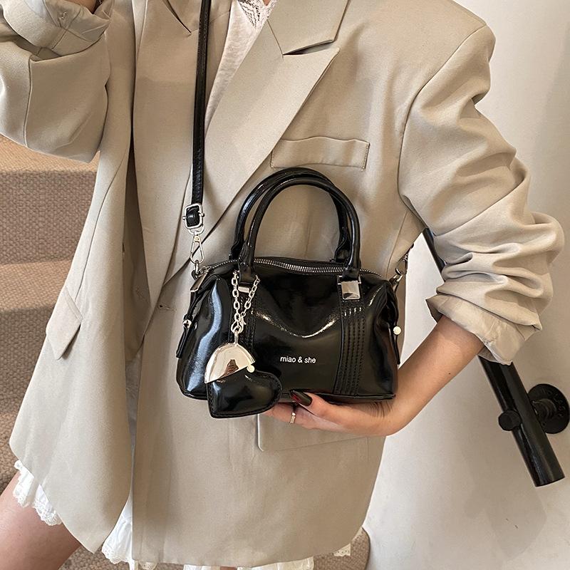 Fashion Handbag Women's New Casual Versatile Shoulder Messenger Bag