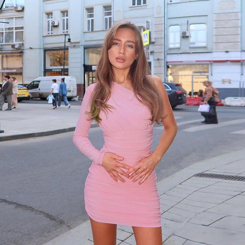 One-shoulder Backless Long-sleeved Slim-fitting Dress for Women, European and American New Spice Girls Hip-wrapped Short Skirt, Vacation Seaside Skirt